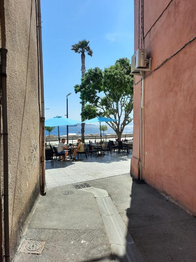 Renovated Fully Equipped Studio For 2 To 4 Pers Διαμέρισμα Λα Σιοτά Εξωτερικό φωτογραφία
