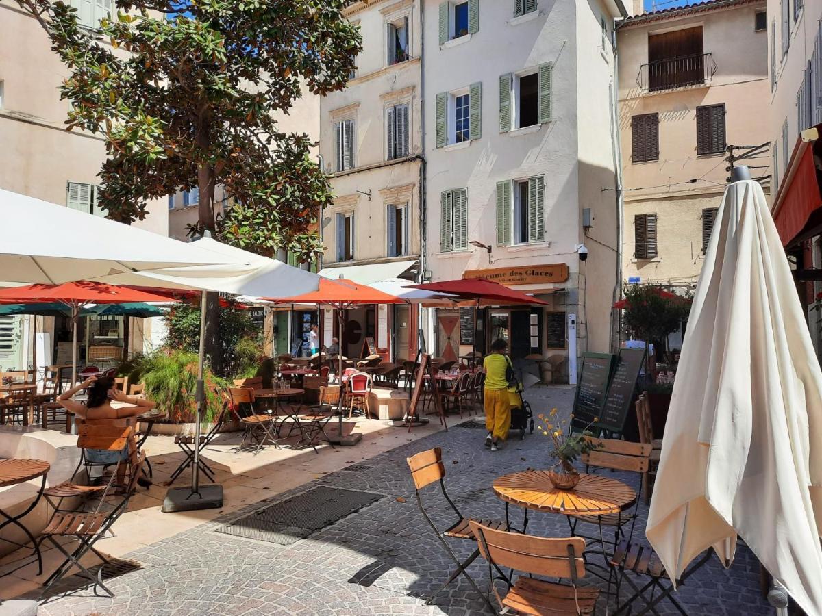 Renovated Fully Equipped Studio For 2 To 4 Pers Διαμέρισμα Λα Σιοτά Εξωτερικό φωτογραφία